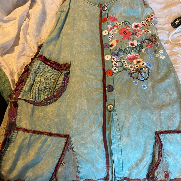 little small  then XL  used as size L - Picture 7 of 8